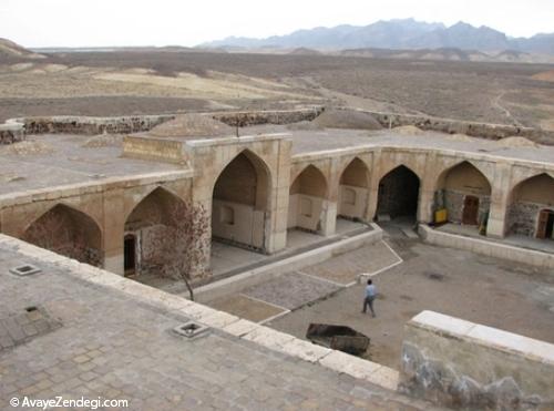 کاروانسرای قصر بهرام کاروانسرای قصر بهرام