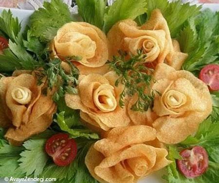  تزیین سیب زمینی به شکل گل رز 