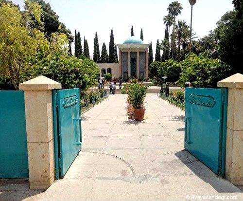 آرامگاه سعدی؛ تلفیق معماری مدرن و سنتی ایرانی آرامگاه سعدی؛ تلفیق معماری مدرن و سنتی ایرانی