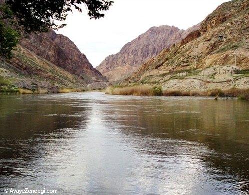  10 جاذبه‌ی بکر برای ایرانگردی در بهار 